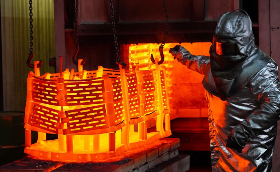 SRI - Savoir-faire - Ébarbage et traitement thermique
